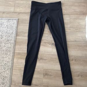Reversible Lululemon Wunder Under Leggings